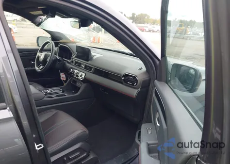 2025 Honda Pilot Black Edition z USA, uszkodzony, nr VIN 5FNYG1H92SB003557